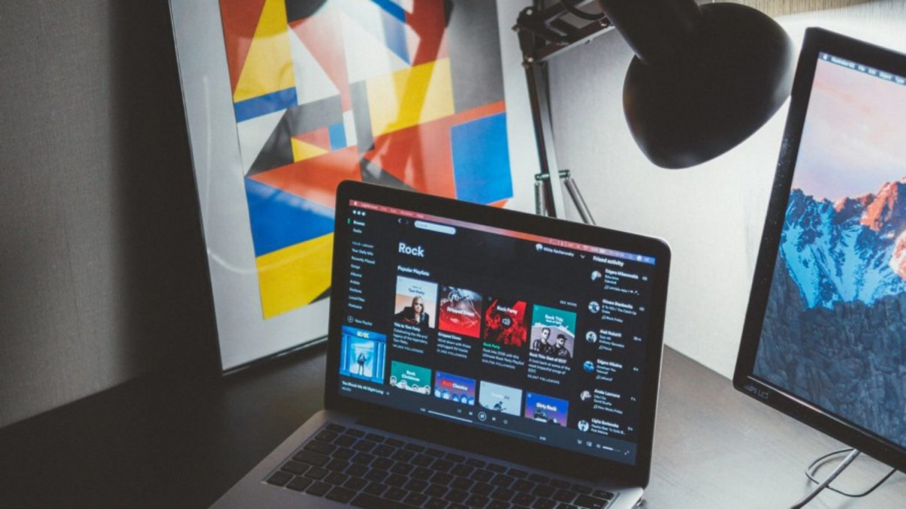 nikita-kachanovsky-g-YiX8ynmnY-unsplash-e1584533335647-1600x900