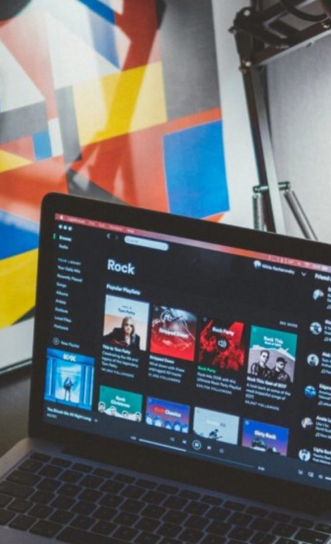 nikita-kachanovsky-g-YiX8ynmnY-unsplash-e1584533335647-1600x900